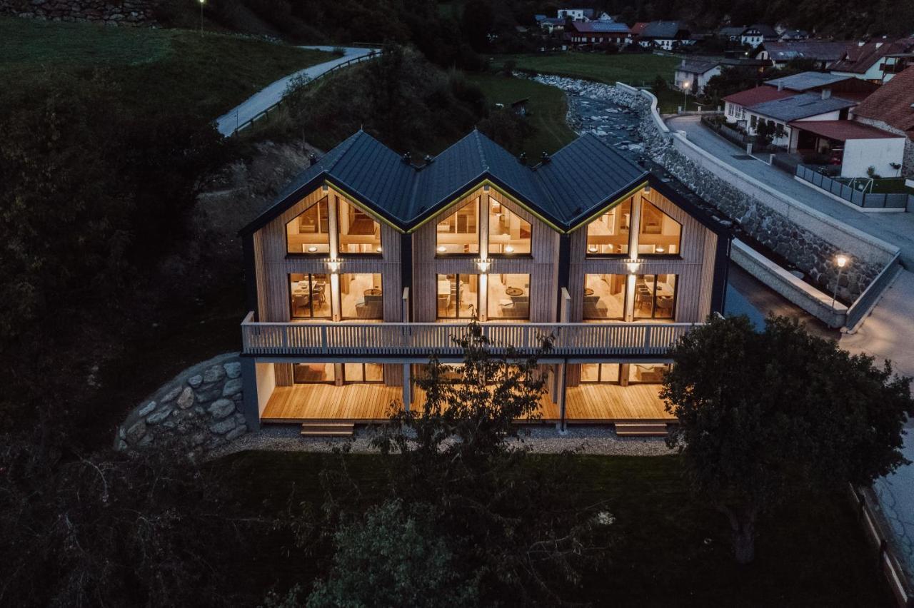 Aparthotel Zum Wohle Oberwoelz Stadt Exterior foto
