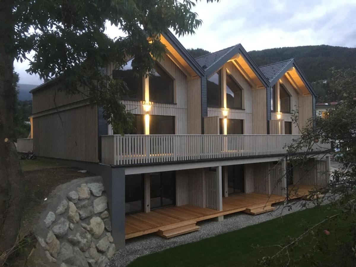 Aparthotel Zum Wohle Oberwoelz Stadt Exterior foto