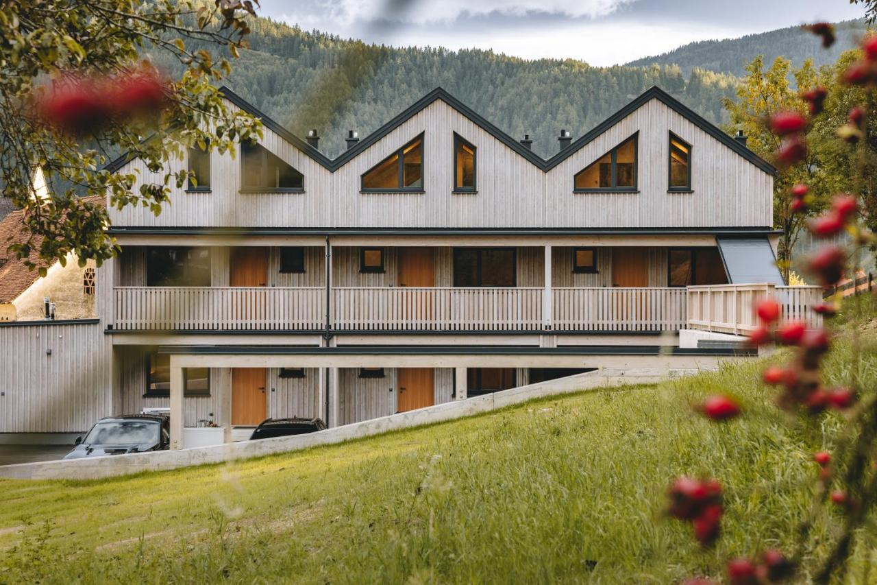 Aparthotel Zum Wohle Oberwoelz Stadt Exterior foto