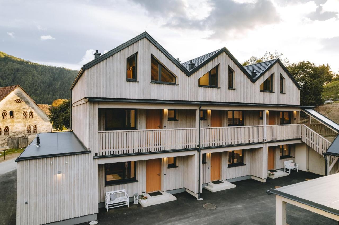 Aparthotel Zum Wohle Oberwoelz Stadt Exterior foto