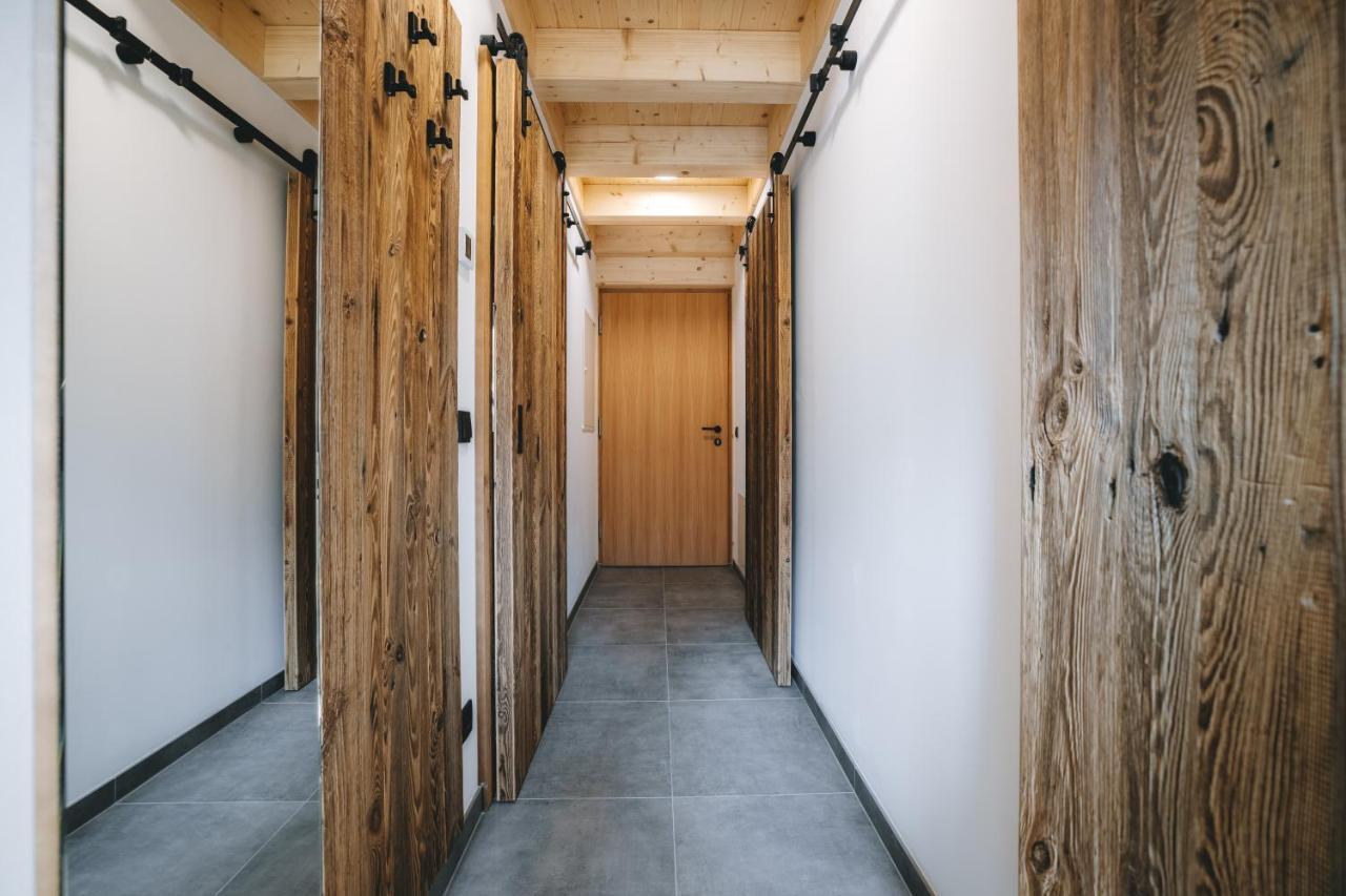 Aparthotel Zum Wohle Oberwoelz Stadt Exterior foto